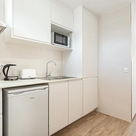New Kensington - Econotels Apartament *